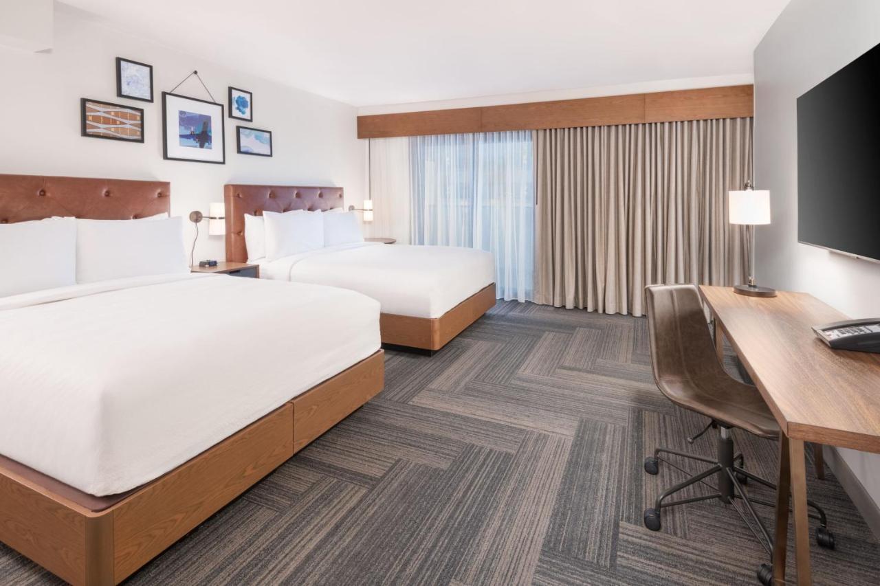 Four Points By Sheraton Spartanburg Exteriér fotografie